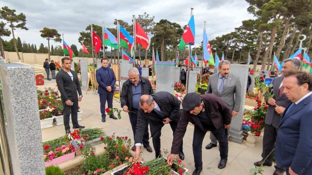 Nərimanovda şəhidin anım günü qeyd edildi - FOTOLAR